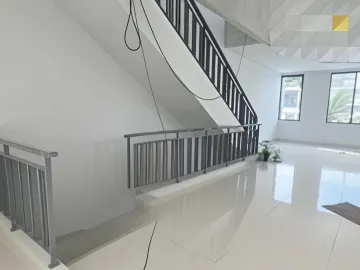DIJUAL STUDIO LOFT HUDSON HOEK 3 LANTAI GADING SERPONG