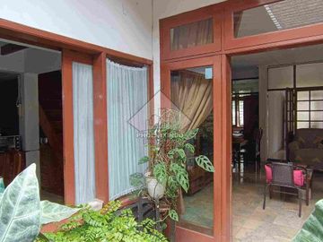 Rumah Cantik Siap Huni di Arcamanik, Bandung