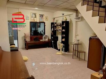 ทาวน์เฮ้าส์ พัธนชัย สายไหม 34 (ใกล้ตลาดเอซี) เนื้อที่ 17 ตรว. แขวงสายไหม เขตสายไหม