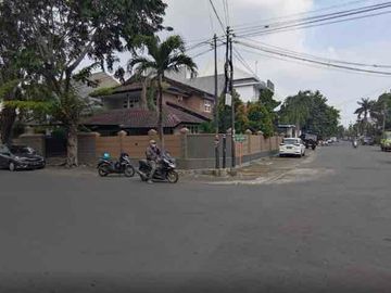 Dijual Rumah Hook Kali Deres