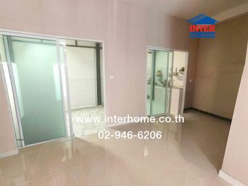 Two-story townhome, 17.8 sq.wah, Pruksa Sukhumvit-Bangpu Village, near Bangpu Bus Terminal, Sukhumvit Road, Khlong Khut Road, Mueang Samut Prakan, Sam