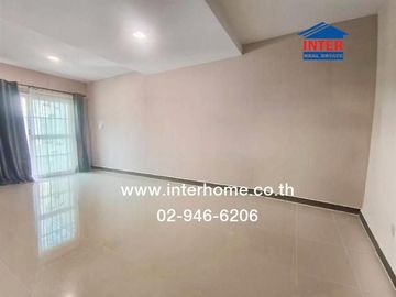 Two-story townhome, 17.8 sq.wah, Pruksa Sukhumvit-Bangpu Village, near Bangpu Bus Terminal, Sukhumvit Road, Khlong Khut Road, Mueang Samut Prakan, Sam