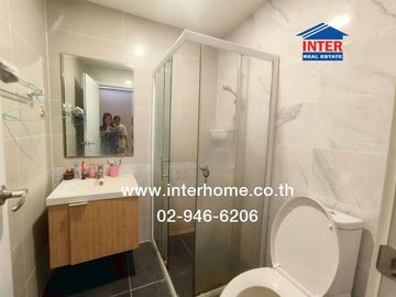 Two-story townhome, 17.8 sq.wah, Pruksa Sukhumvit-Bangpu Village, near Bangpu Bus Terminal, Sukhumvit Road, Khlong Khut Road, Mueang Samut Prakan, Sam