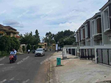 Tanah Super Besar 125m² Bisa Dijadikan Tempat Usaha at Vila Dago Pamulang