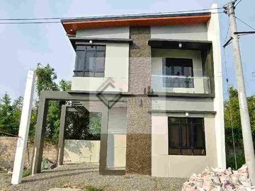 2-Storey House and Lot in Bonuan Bonuan Boquig,Dagupan City, Pangasinan