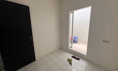 Rumah Golden Palm Dijual Harga Murah Siap Huni Sudah Renovasi 2 Lantai Bebas Banjir Lokasi Strategis Kalideres Jakarta Barat