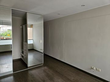 ¡Venta Dpto. 1er. Piso. 144 m², 03 Dorm. 2 Cocheras y 1 Deposito!