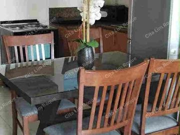 FOR LEASE - 2-BEDROOMS
