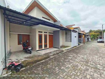 Rumah Baru Cantik Ready Unit Siap Huni Dekat Pintu Tol