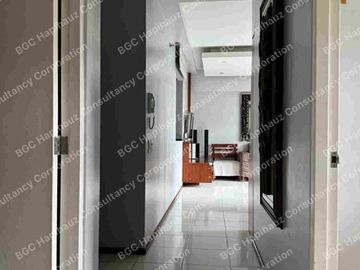 For Sale! Two Serendra, BGC Taguig City,Almond, 2 bedroom ,89sqm, With parking,Furnished,Never been tenanted, Gross Selling Price ₱24M