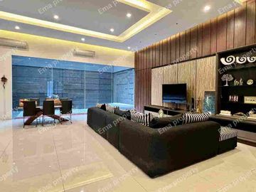 Dijual rumah full furnish modern di Citraland