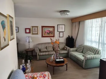 Hermosa Casa en Fuentes de Satélite, 180 m² Terreno 160 Construcción 3 Recamaras 2 Estacionamientos
