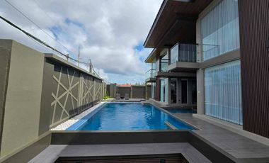 Brand New Private resort with POOL in Gabriel Heights, Tagaytay for SALE! 3BR, 400 sqm at 40M