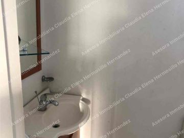 DEPARTAMENTO EN VENTA  A MEDIA CUADRA DE CARRANZA