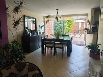 HERMOSA CASA EN VENTA RESIDENCIAL BOSQUES DE LAS FUENTES CALIMAYA A 50 min CDMX SANTA FE