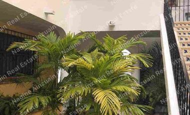 CENTRICO DEPARTAMENTO EN RENTA, AMPLIO, 2 RECÁMARAS MÁS ESTUDIO O ÁREA DE TV. 2 BAÑOS COMPLETOS, ALBERCA, POR AV. LA LUNA Y KABAH.
