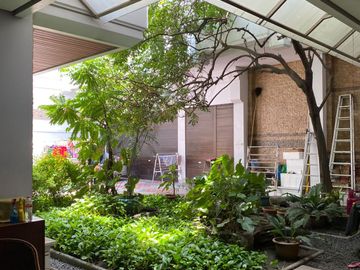 Rumah Cempaka MEWAH, BBQ AREA, 2 GUDANG
