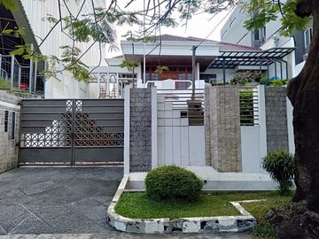 Rumah Cempaka MEWAH, BBQ AREA, 2 GUDANG