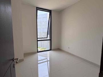 Dijual Ruko Delrey BSD strategis depan Ipeka  harga 4,75 M Nego