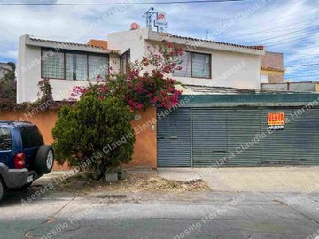 CASA EN VENTA LOMAS 3 Secc