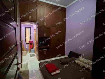 Di Jual Cepat Rumah Hoek 1 Lantai di Griya Jakarta, Pamulang, Tang Sel