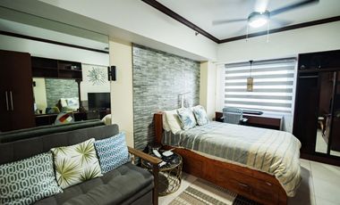 The Columns Legaspi Village 38 sqm 1 bedroom furnished unit for rent
