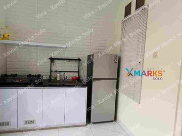 Disewakan Rumah Mungil Terawat Design Modern Minimalis di Area Manahan, Lokasi Sangat Strategis Dekat Kemana Saja