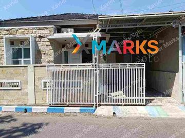 Disewakan Rumah Mungil Terawat Design Modern Minimalis di Area Manahan, Lokasi Sangat Strategis Dekat Kemana Saja