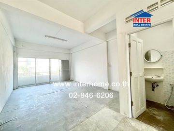 Three-story home office, 26.2 sq.wah, Suphalak City Village, Lam Luk Ka - Khlong 7, near Chatchawan Market, Rangsit-Nakhon Nayok Road, Lam Luk Ka Road