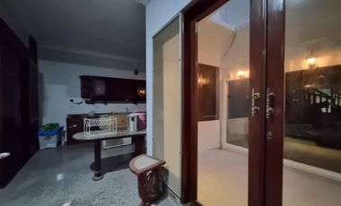 DIJUAL RUMAH Darmo Baru Barat
