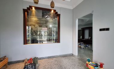 DIJUAL RUMAH Darmo Baru Barat