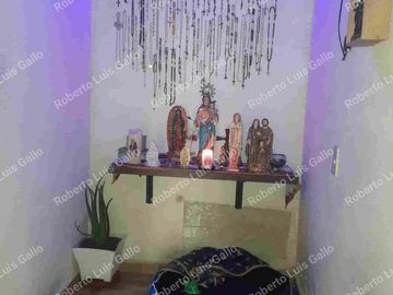 Vendo casa 1er. piso con aire en san luis Beltrán Manrique Oriental