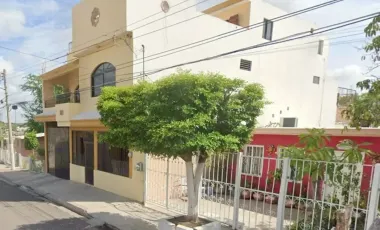 CASA EN REMATE EN CONSTITUYENTE FRANCISCO J. MUJICA 2176 EN LIBERTAD, CULIACÁN SINALOA