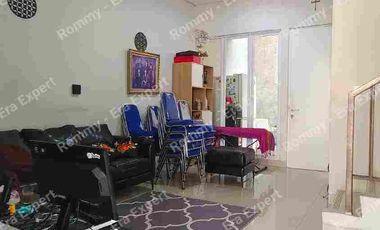 Rumah 2 Lantai di dalam Cluster Jakarta Garden City dekat Mal dan akses Tol Langsung Cakung Jakarta Timur Termurah