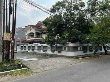 Dijual Cepat Rumah hoek di Turangga Buah batu Bandung