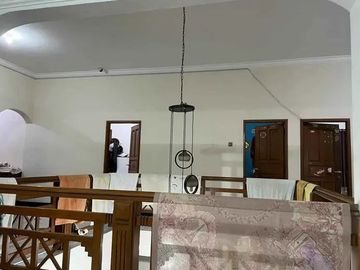 Dijual Cepat Rumah hoek di Turangga Buah batu Bandung