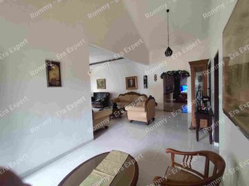 Rumah Mewah Siap Huni Fasilitas Lengkap di Harapan Indah Harga Nego