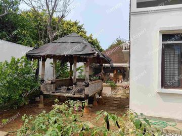 Rumah Mewah Siap Huni Fasilitas Lengkap di Harapan Indah Harga Nego