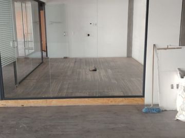 Oficina en Edificio Corporativo