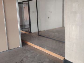 Oficina en Edificio Corporativo