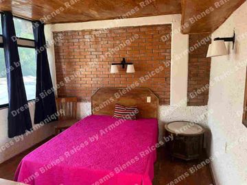 CASA EN VENTA, EN CALLE CERRADA (INMUEBLE CON 2 CASAS Y 1 LOFT, COL. SAN LORENZO HUIPULCO, TLALPAN.