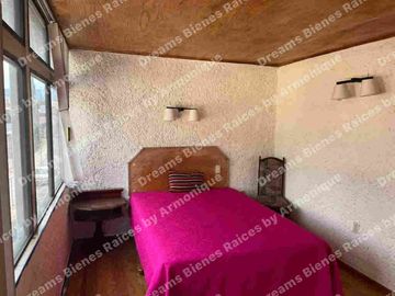CASA EN VENTA, EN CALLE CERRADA (INMUEBLE CON 2 CASAS Y 1 LOFT, COL. SAN LORENZO HUIPULCO, TLALPAN.