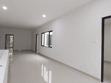 Rumah Baru Minimalis 2 lantai Siap Huni di Giri Loka BSD Dekat Tol