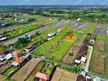 Tanah Pantai Kedungu dekat pantai view sawah lingkungan villa