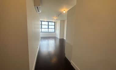 RR06 - 3BR Sky Flat in Garden Towers for Sale