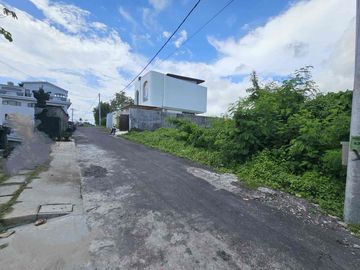 Tanah langka premium siap bangun sdh kawasan villa lokasi Tumbakbayuh