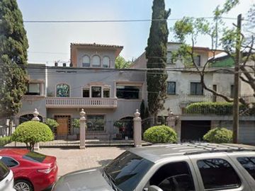 CASA EN VENTA EN ARISTOTELES 157, POLANCO, MIGUEL HIDALGO, CDMX