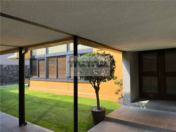 Casa en Venta en Santa Catarina Coyoacán