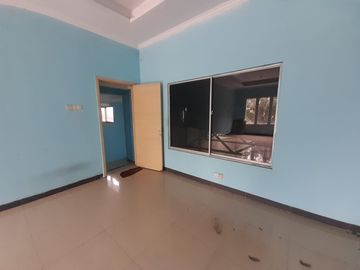 Jual Gudang Pinggir Jalan