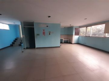 Jual Gudang Pinggir Jalan